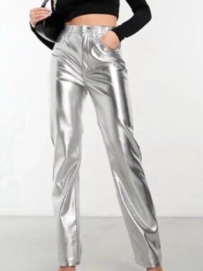 NWT Abercrombie & Fitch The '90s Straight Ultra High Rise Silver Jeans 4 / 27
